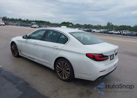 2023 BMW 530 I z USA, uszkodzony, nr VIN WBA53BH07PWY15846
